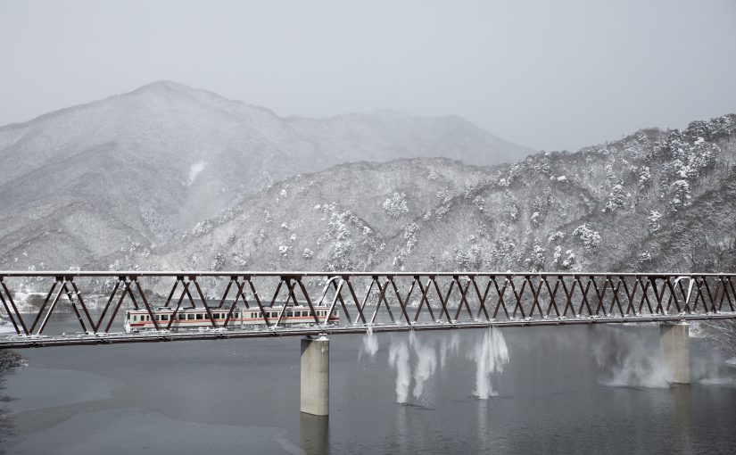雪景色の野岩鉄道